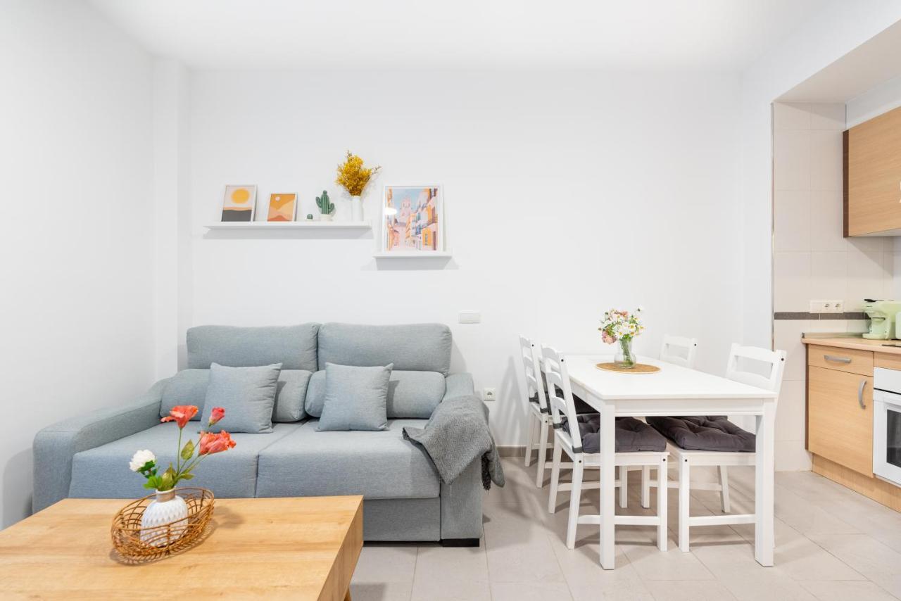 Wintowinrentals Superb New-Look Apartment Малага Екстер'єр фото