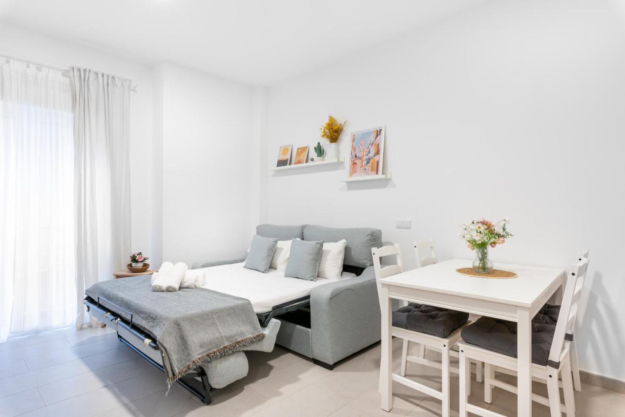 Wintowinrentals Superb New-Look Apartment Малага Екстер'єр фото