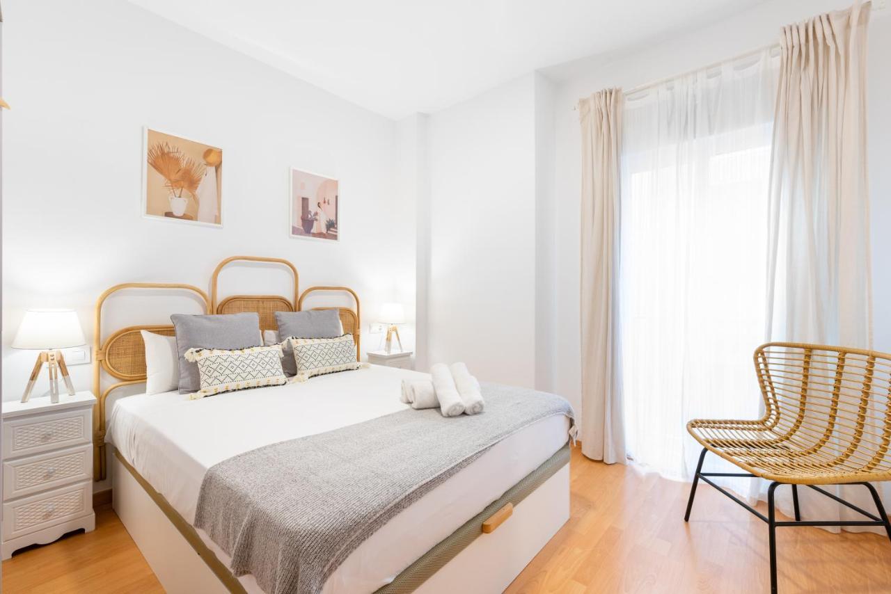 Wintowinrentals Superb New-Look Apartment Малага Екстер'єр фото